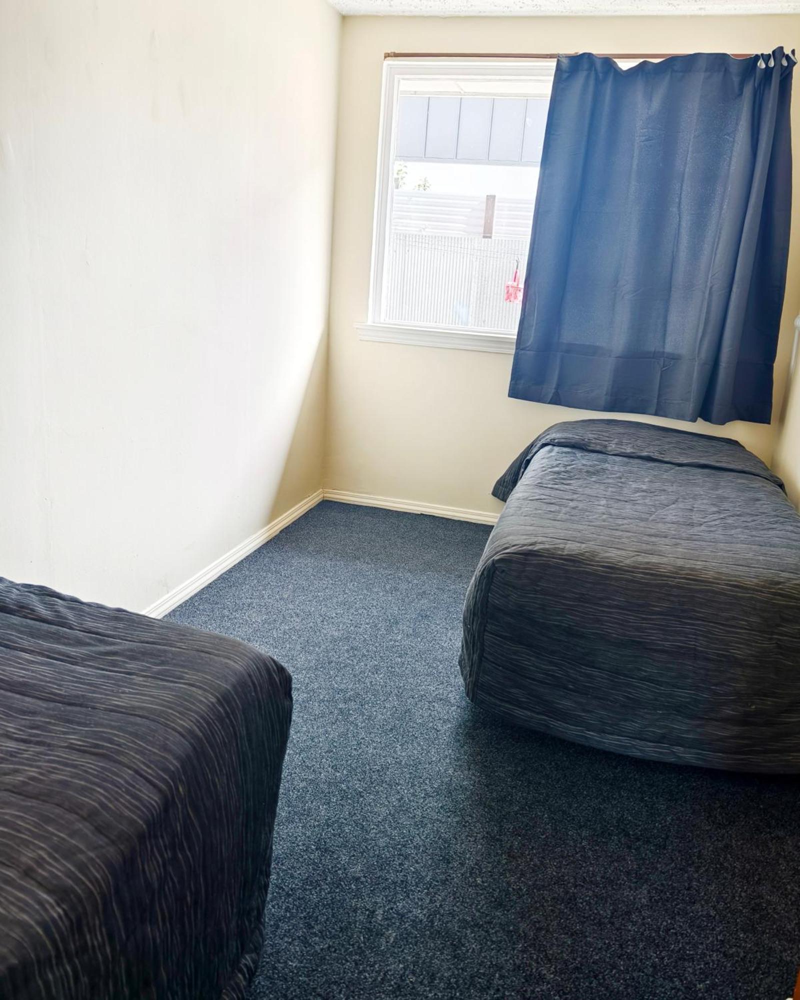 Ferry Motel Christchurch Buitenkant foto
