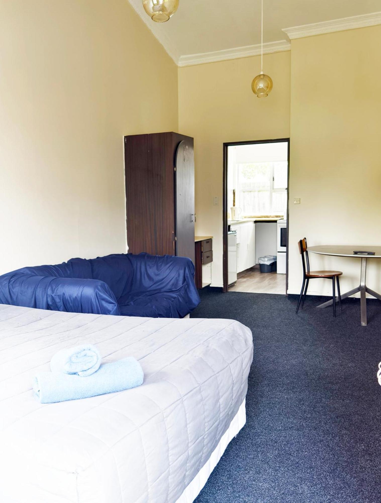 Ferry Motel Christchurch Buitenkant foto