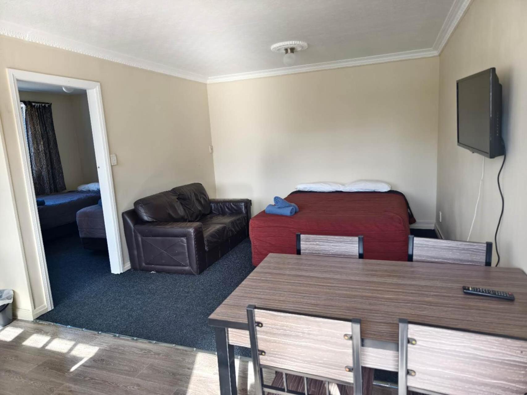 Ferry Motel Christchurch Buitenkant foto