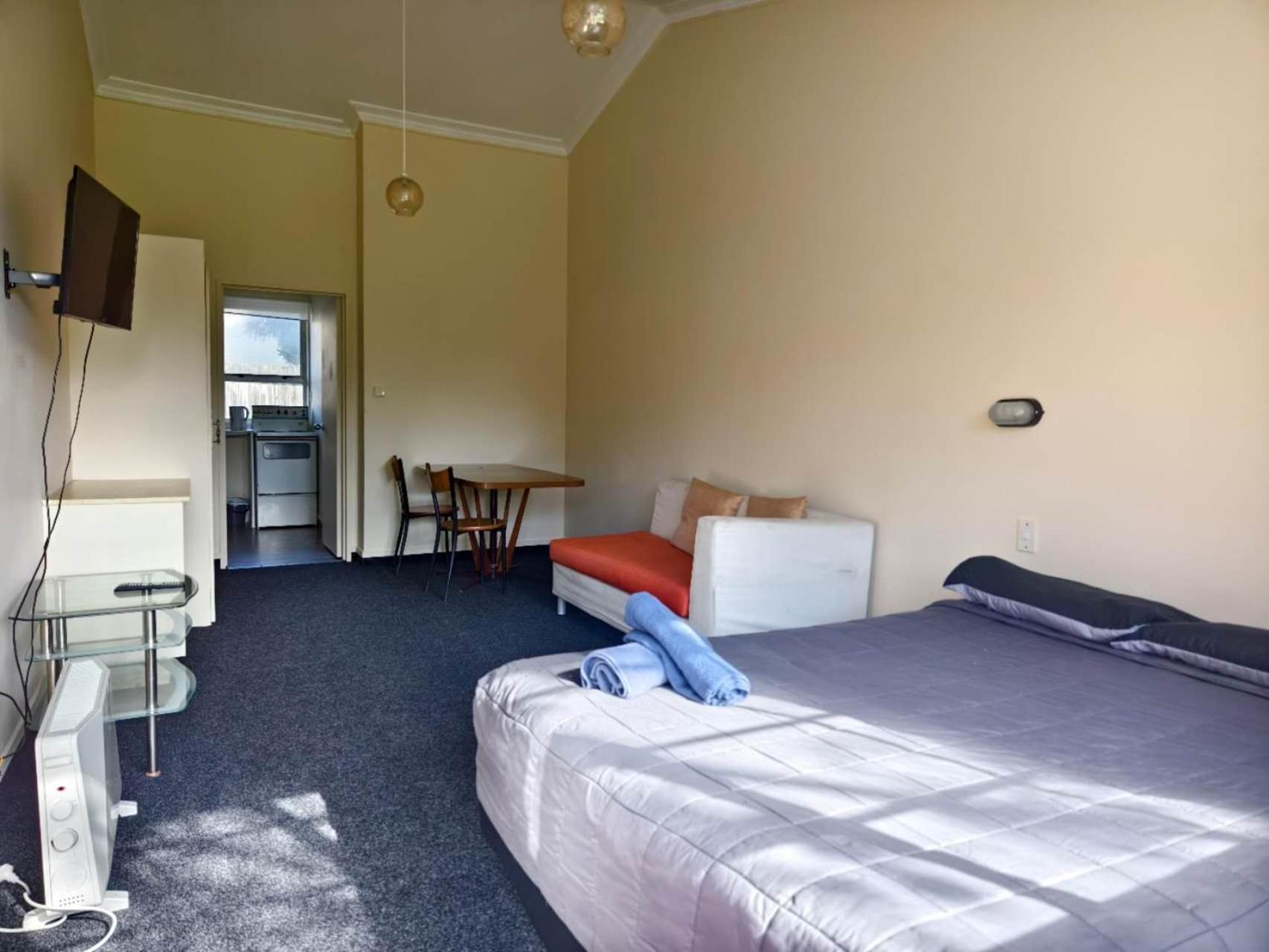 Ferry Motel Christchurch Buitenkant foto
