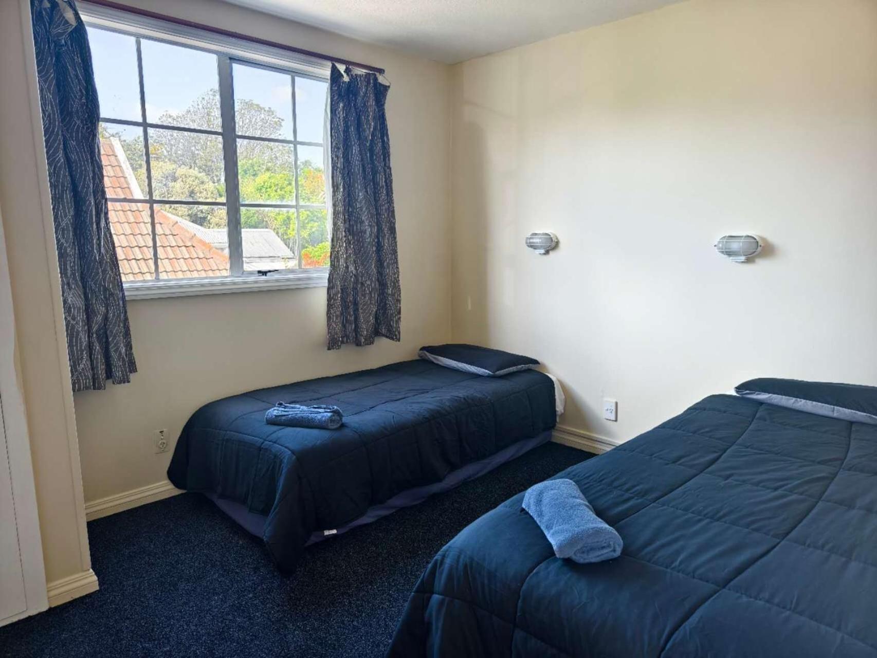 Ferry Motel Christchurch Buitenkant foto