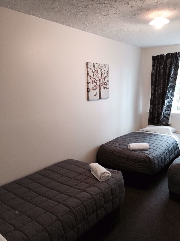 Ferry Motel Christchurch Buitenkant foto