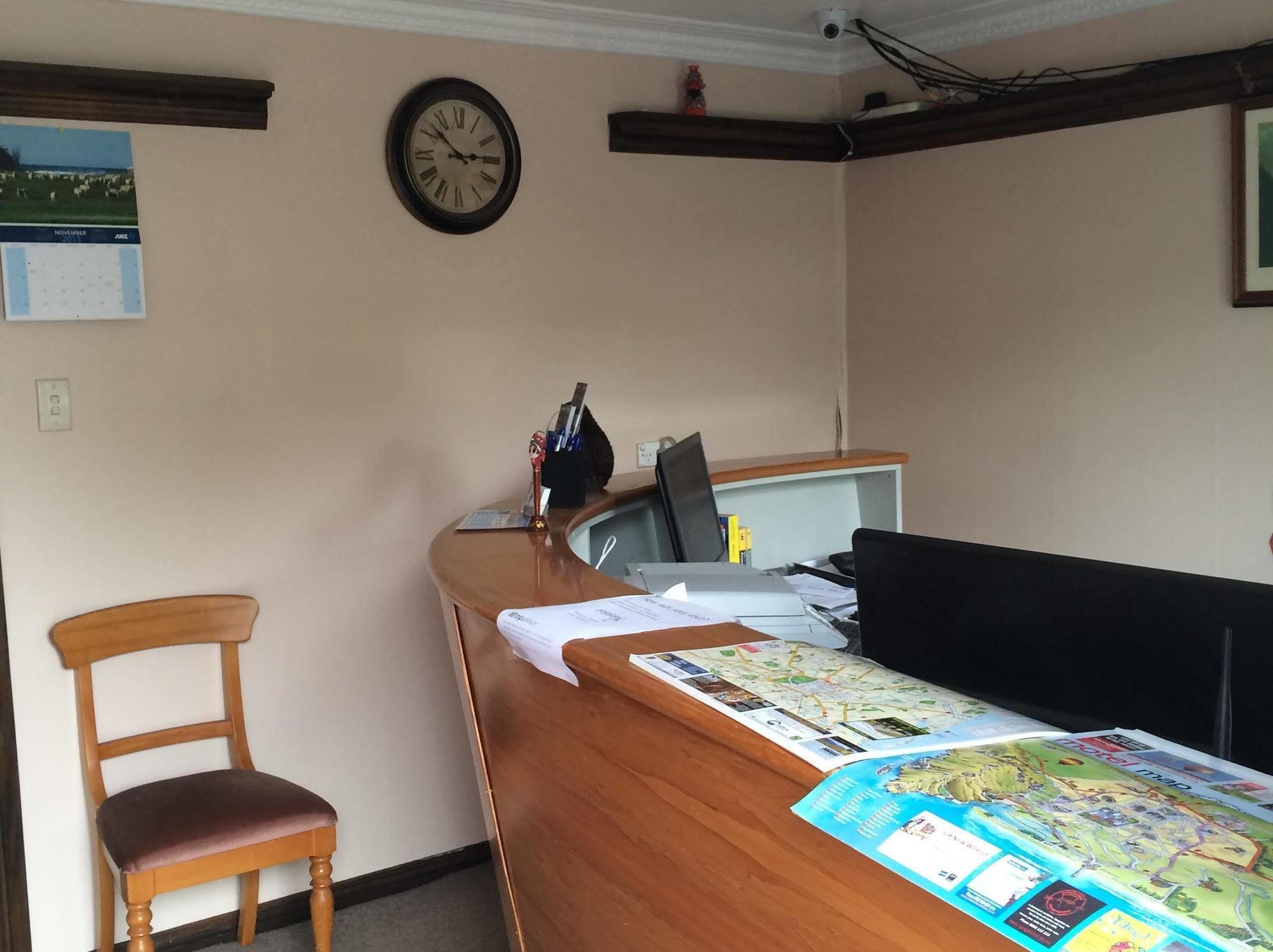 Ferry Motel Christchurch Buitenkant foto